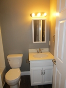 Real Estate -  1 Bedroom Vista Heights, Kirksville, Missouri - Bathroom